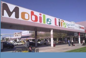 CTIA Views an’ News: Smarter Lighter Brigther HD Smartphones an’ Apps