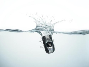 Water-Submersible Sanyo Tahoe Phone @ Sprint $99